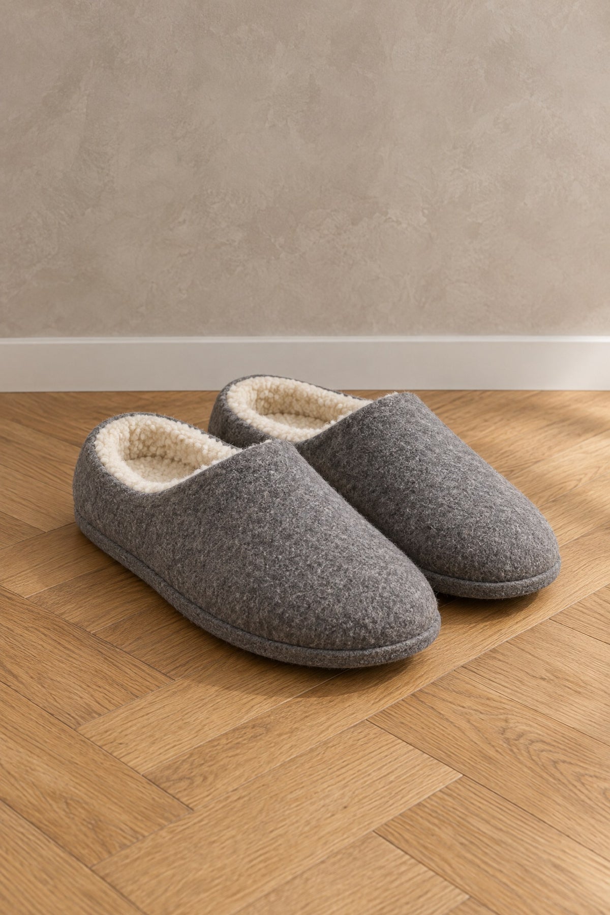 Hausschuhe (Herren) – Kollektion bei DLXN Mode