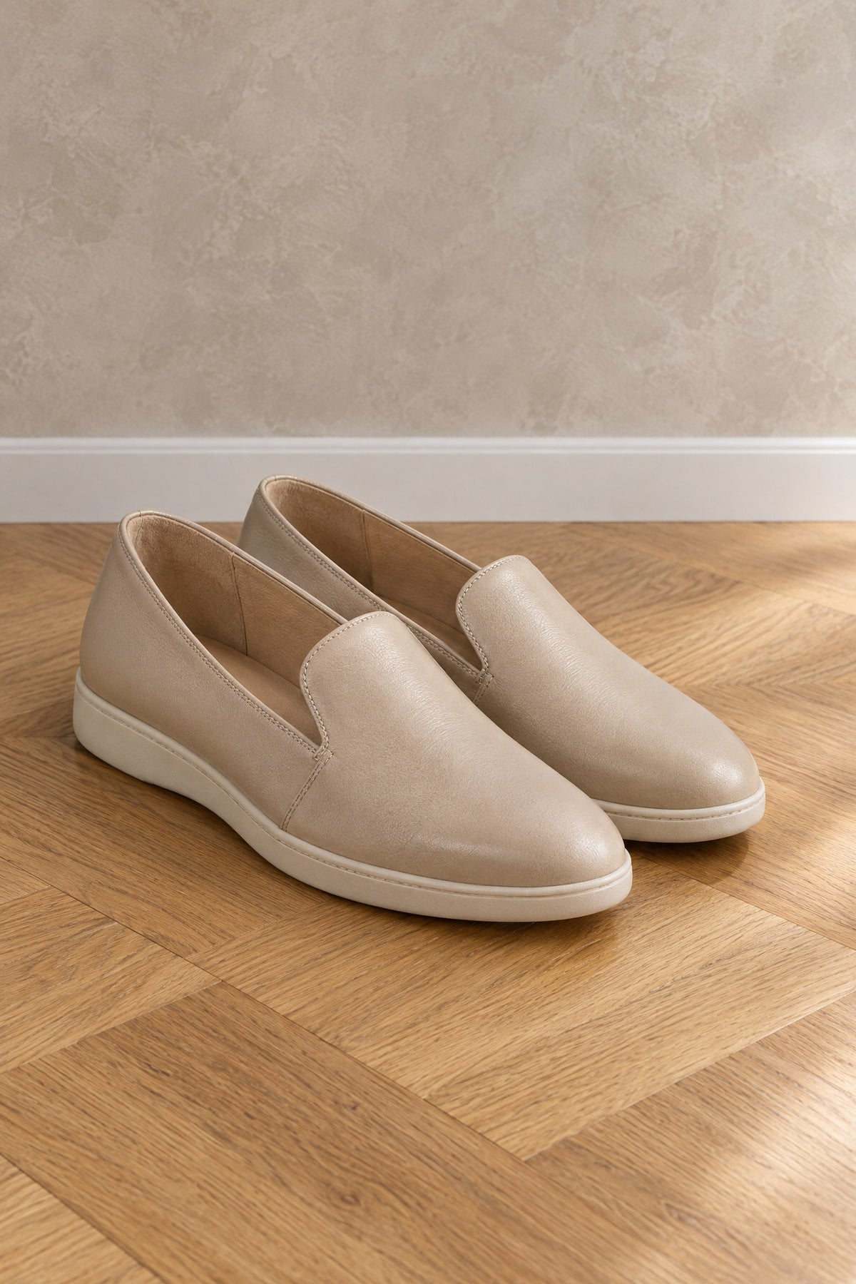 Slipper (Damen) – Kollektion bei DLXN Mode