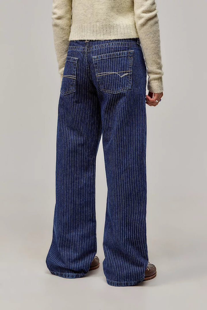 Gerade Damenhose mit weitem Schnitt - Kaelvi