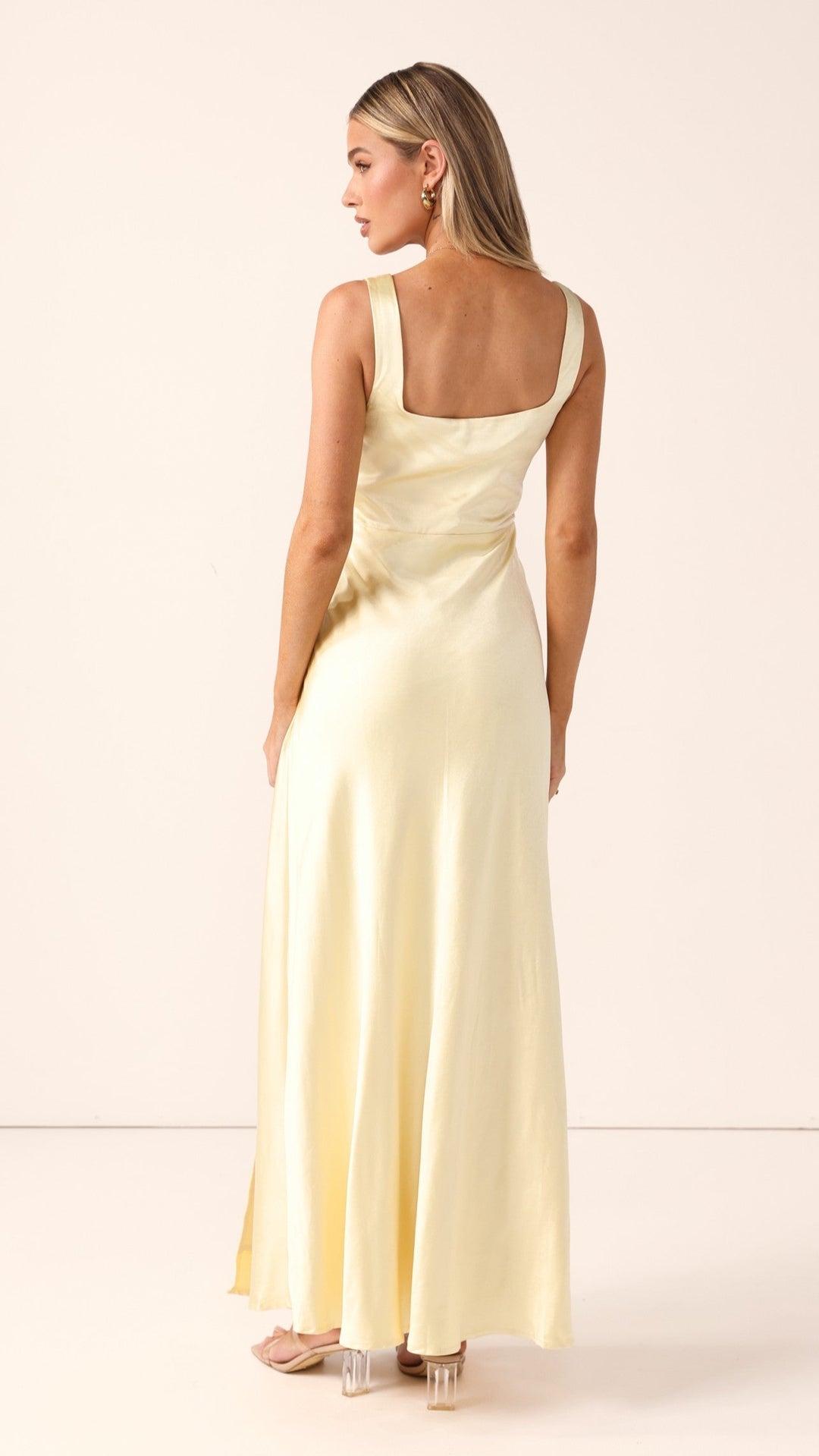 Elegantes langes Kleid mit quadratischem Ausschnitt für Damen – Alina
