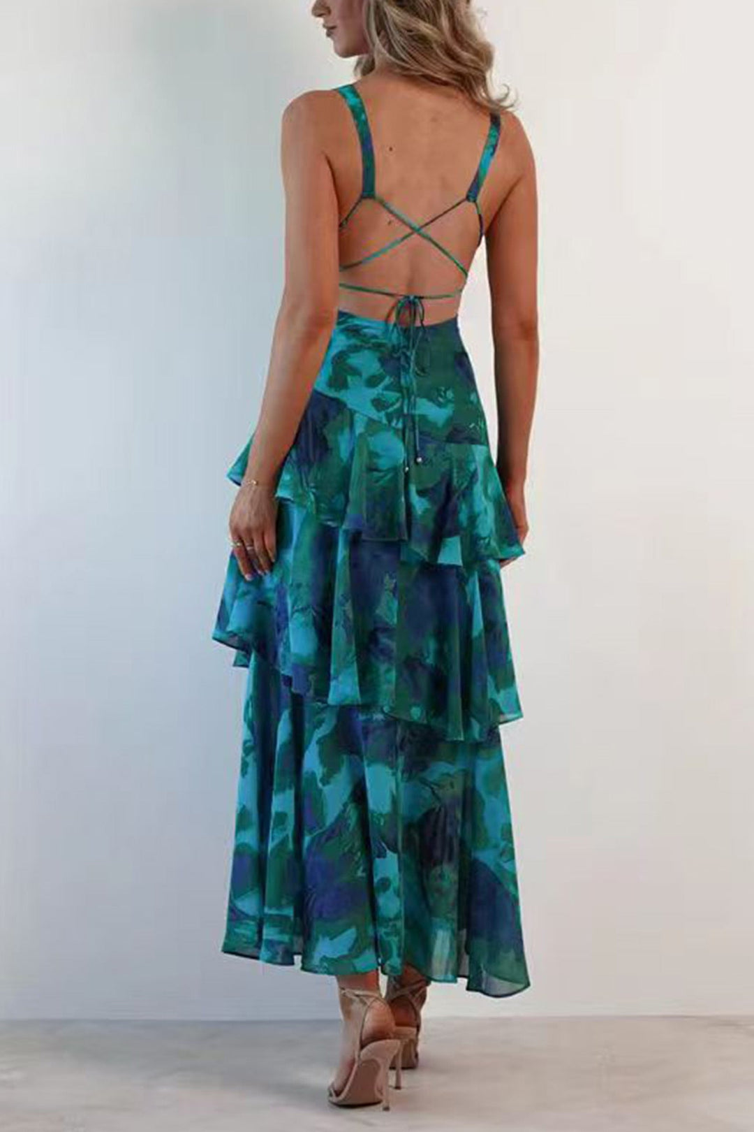 Langes Kleid mit Blumendruck und Rüschen - Camila