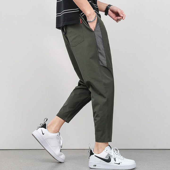 Konisch zulaufende Herrenhose mit Gummizug am Saum - Lucas