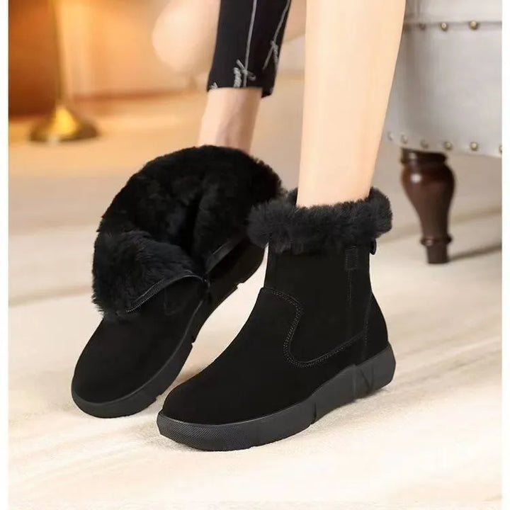 Winterstiefeletten mit Wildledereffekt - Gialysa