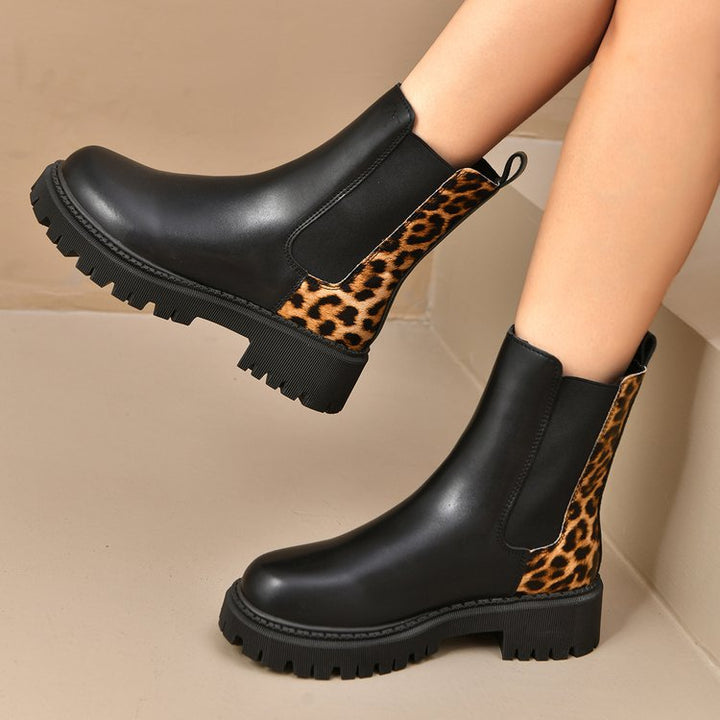 Halbhohe Damenstiefel mit dicker Sohle und kombiniertem Effekt - Elvira