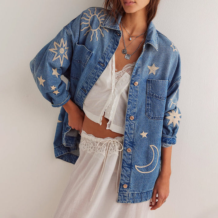 Himmlische bestickte Jeansjacke für Frauen - Brunhilda