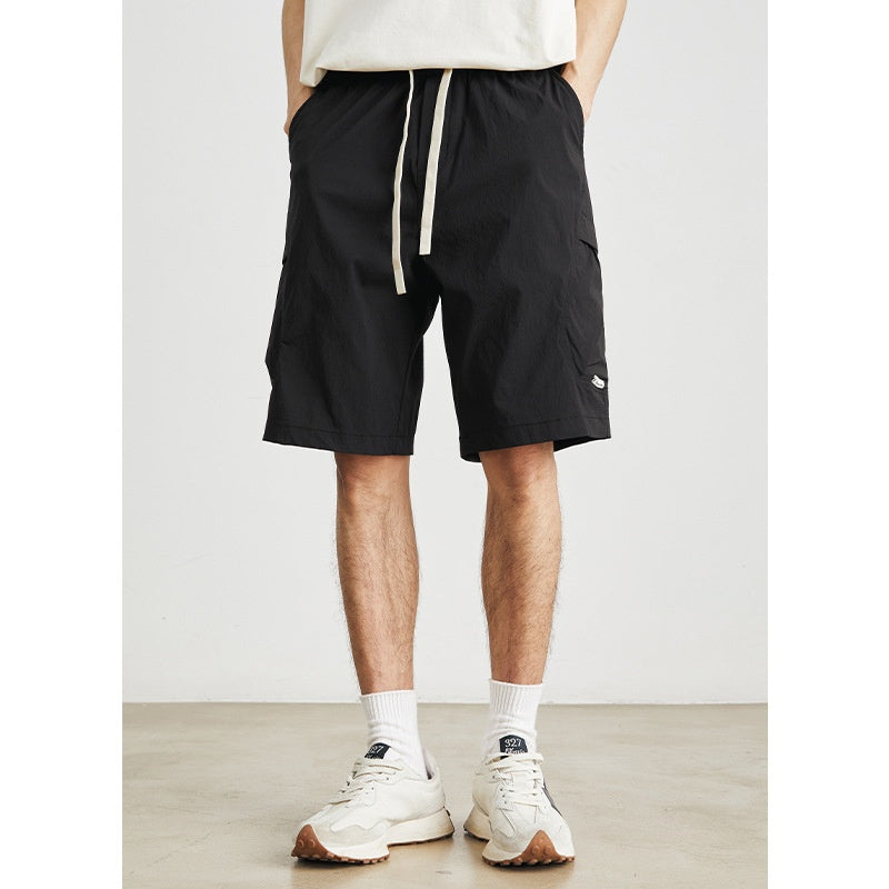 Leichte Herrenshorts mit Seitentaschen und verstellbarem Kordelzug - Calvin