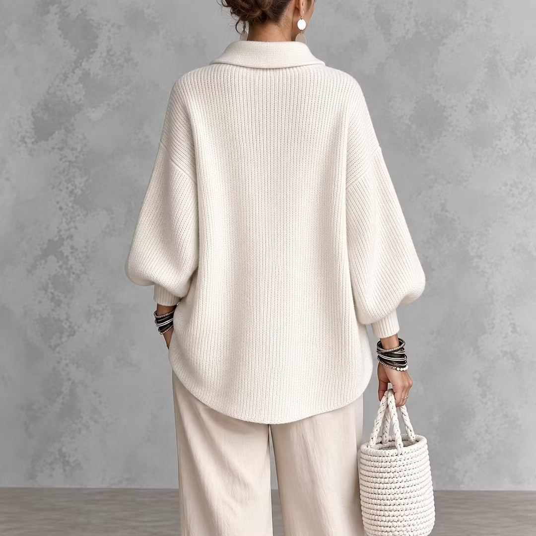 Gestrickte Damen-Strickjacke mit Kragen und Knöpfen - Amalia