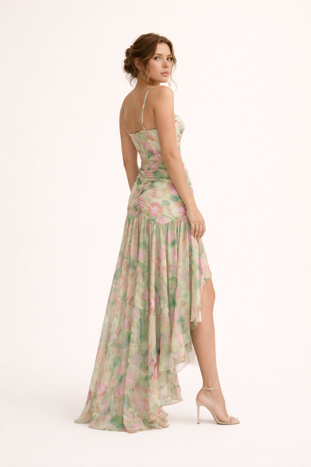 Langes geblümtes Damenkleid im eleganten Stil - Carla
