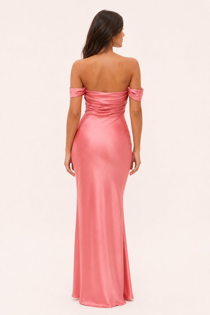 Langes Damenkleid mit Bardot-Ausschnitt und freien Schultern – Wendela