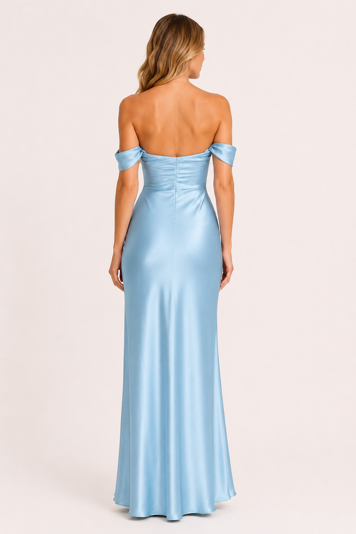 Langes Damenkleid mit Bardot-Ausschnitt und freien Schultern – Wendela