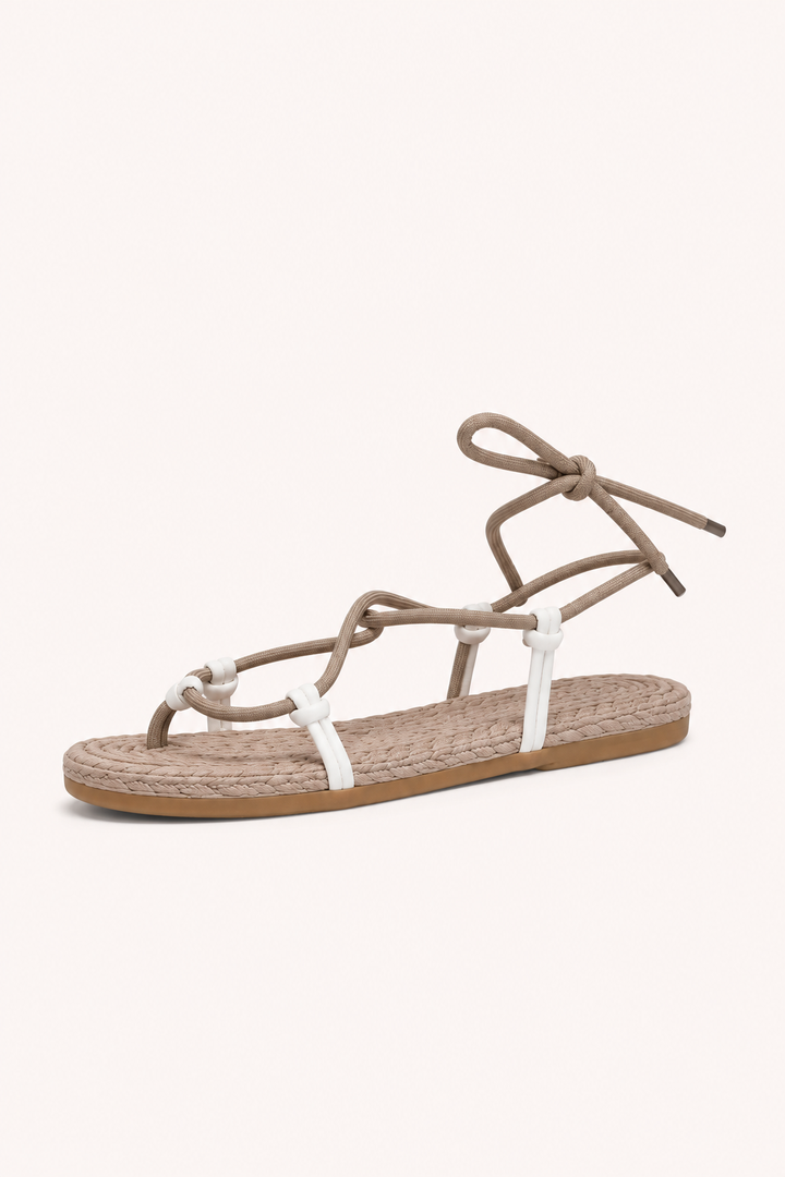 Flache Schnürsandalen für Damen mit schmalen Riemchen und Knöchelriemen - Leni