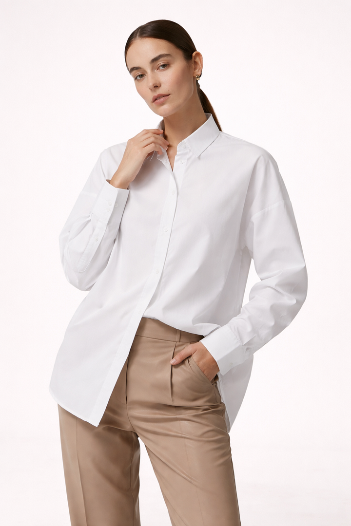 Oversize Damenbluse mit langen Ärmeln und geradem Schnitt - Livia