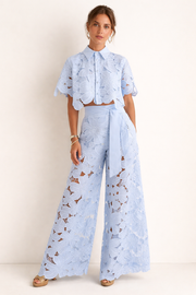 Blau