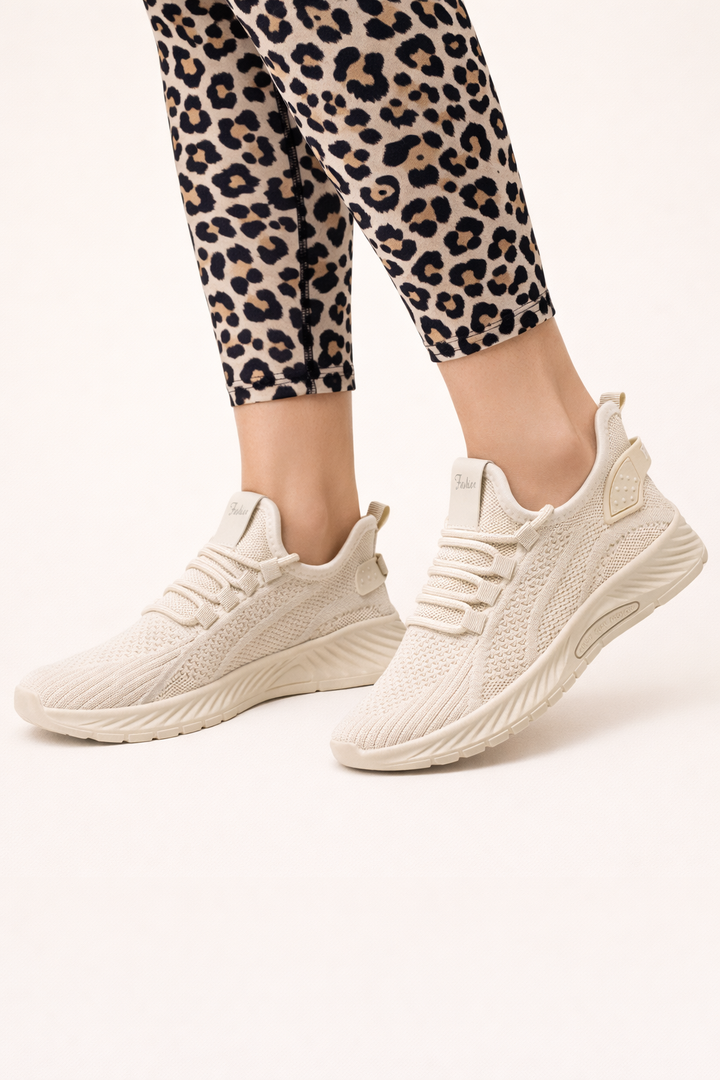 Leichte und atmungsaktive Laufschuhe für Frauen - Eryma