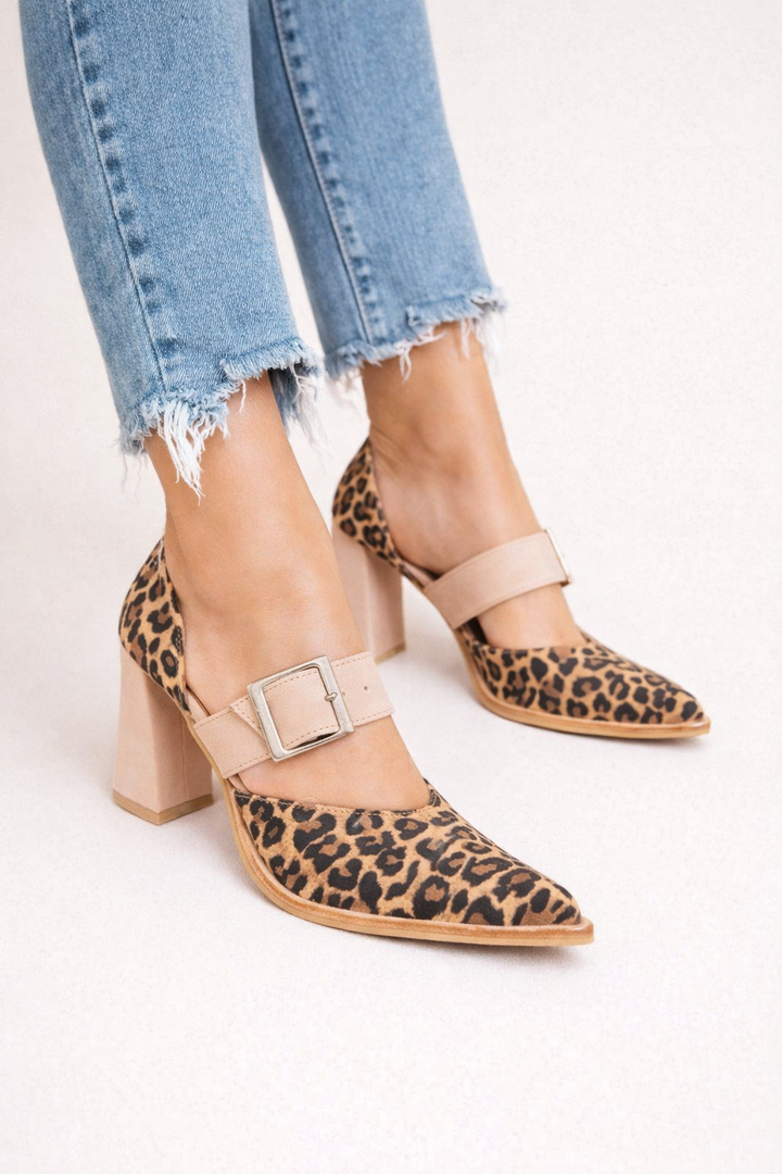 Damen Schuhe mit Blockabsatz und Schnalle mit Leopardenmuster - Virela