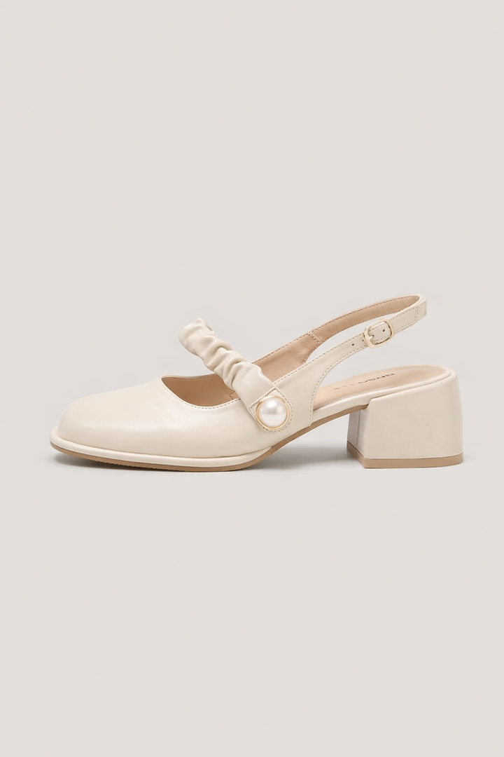Weite Damen-Sandalen mit Perlenverzierung - Perla