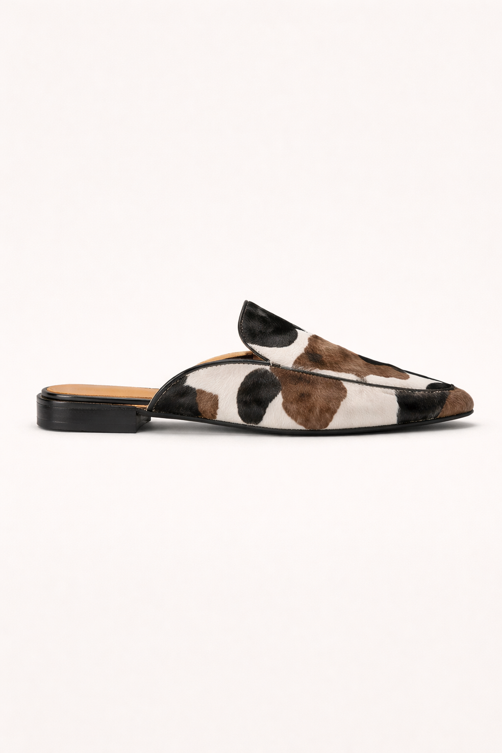 Geschlossene Damen-Slipper mit Aufdruck - Bria