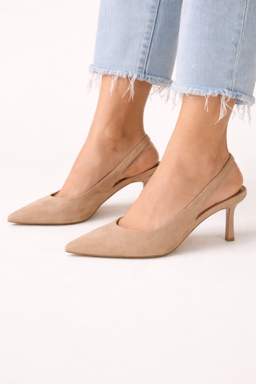 Geschlossene Damen-Slingback-Schuhe mit feinem Absatz - Elira