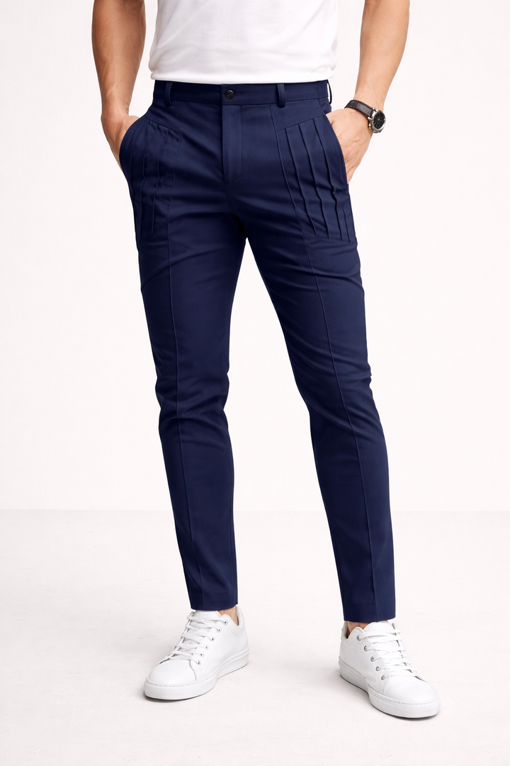 Schlanke Herrenhose mit doppelten Abnähern und modernem Schnitt - Grober