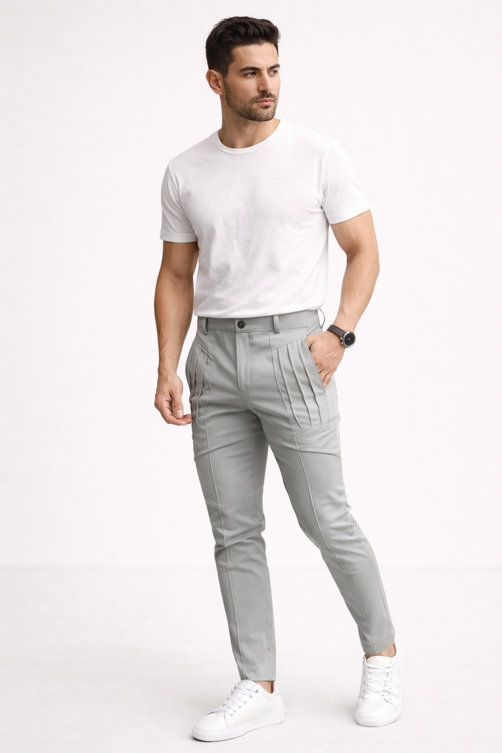 Schlanke Herrenhose mit doppelten Abnähern und modernem Schnitt - Grober