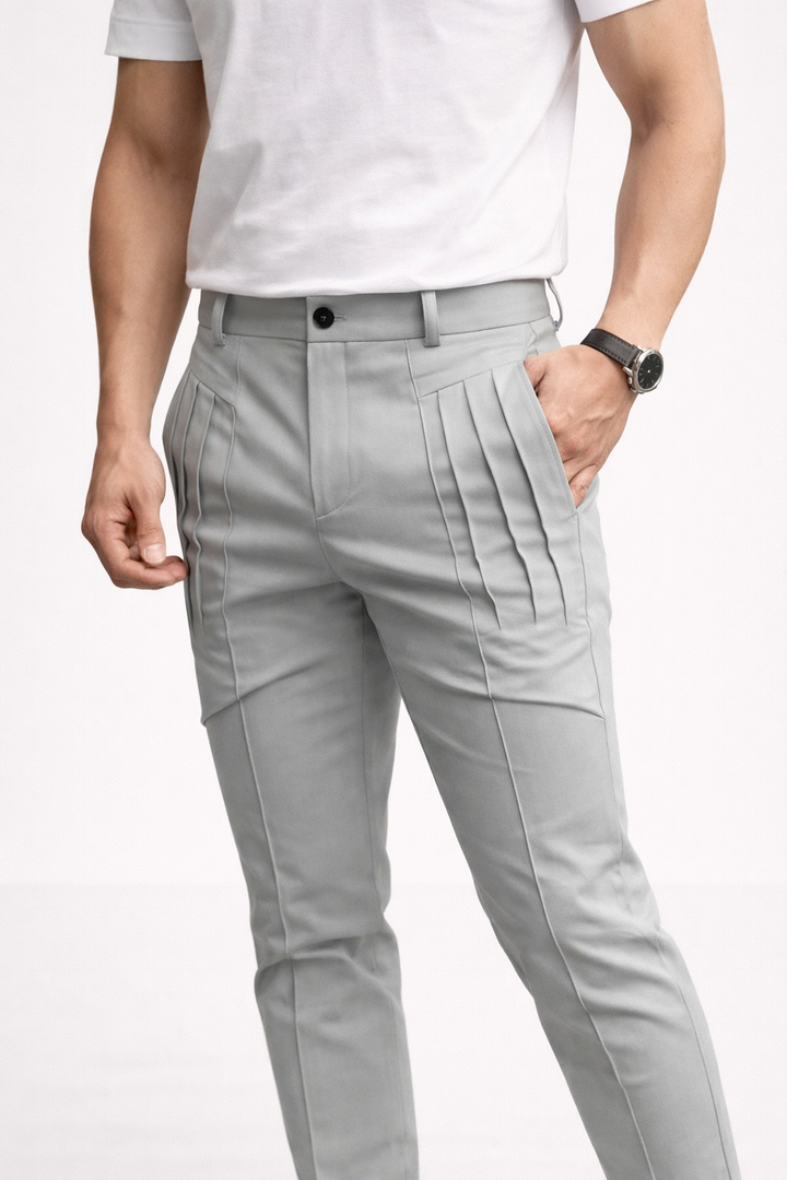 Schlanke Herrenhose mit doppelten Abnähern und modernem Schnitt - Grober