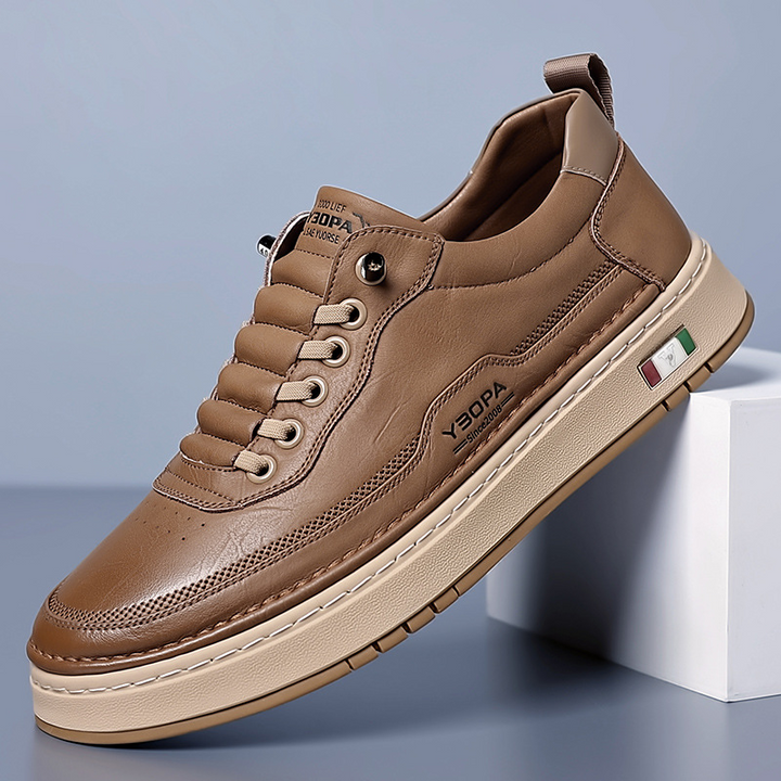 Herren-Lederturnschuhe mit dicker Sohle und genähter Unterseite - Lucetti