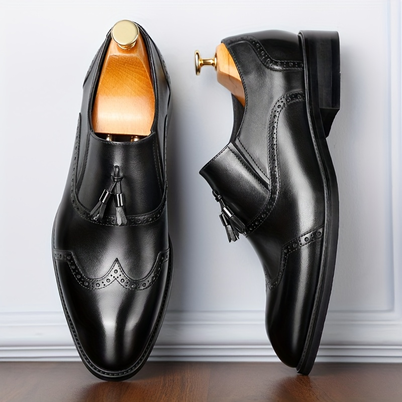 Herrenschuhe mit klassischem Design und Quasten - Almeric