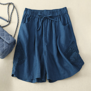 Blau