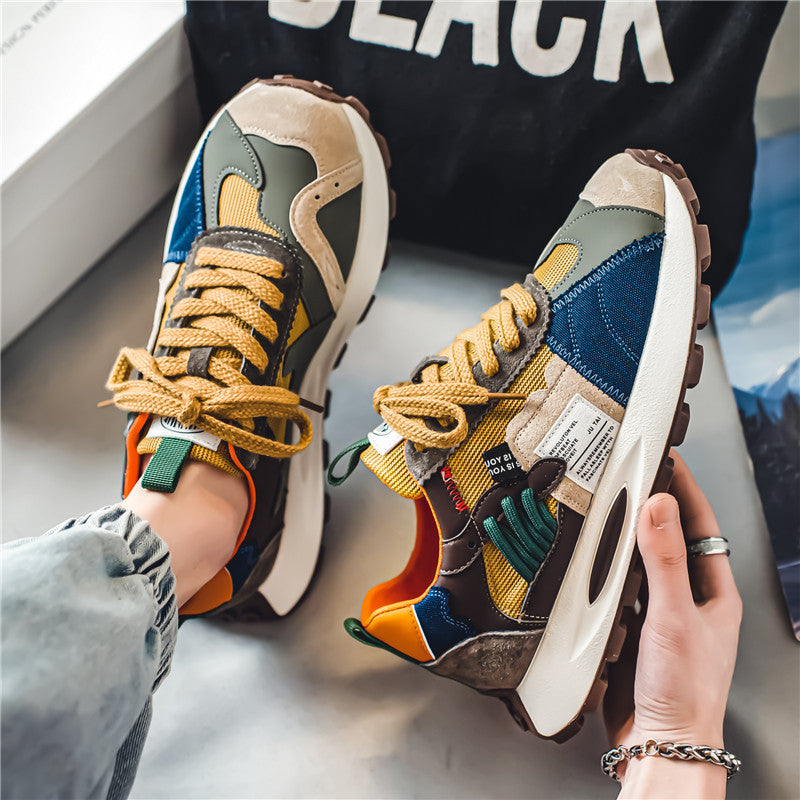 Herren-Turnschuhe mit markantem Stil und dicken Sohlen - Laredo