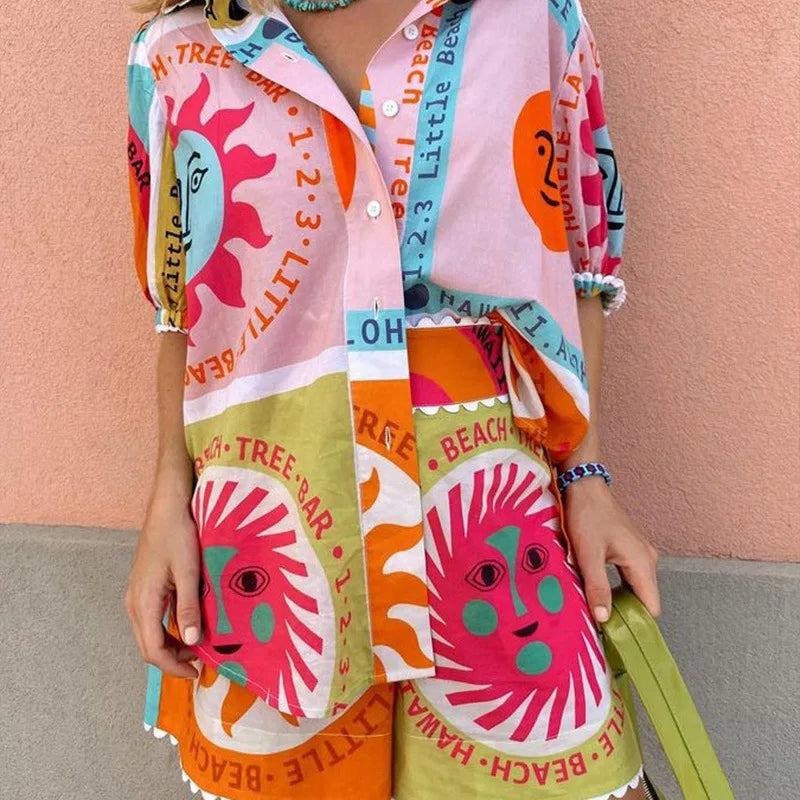 Bedrucktes Damenset mit Shirt und elastischen Shorts - Mireva
