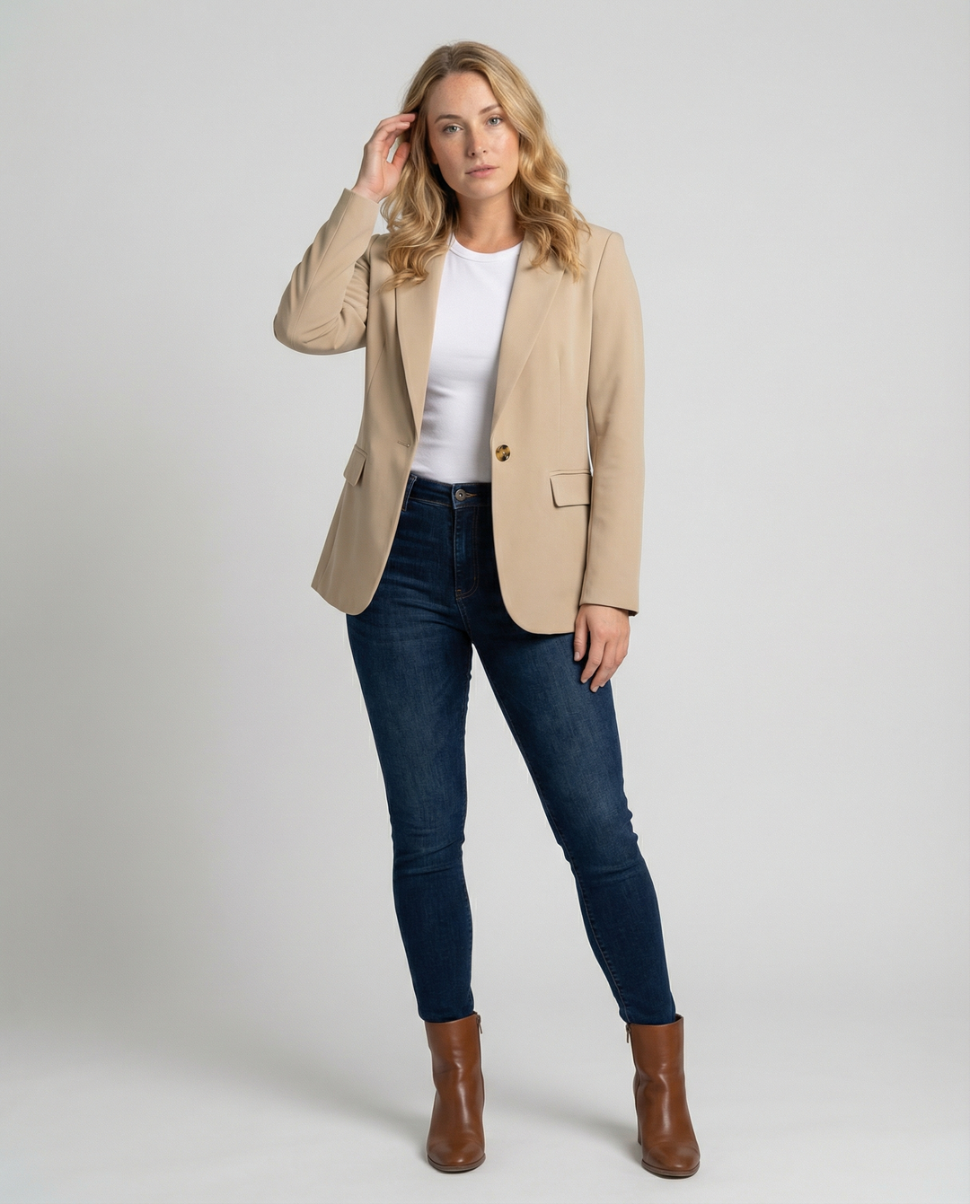 Klassischer Damenblazer mit Revers und Knopf - Irmina