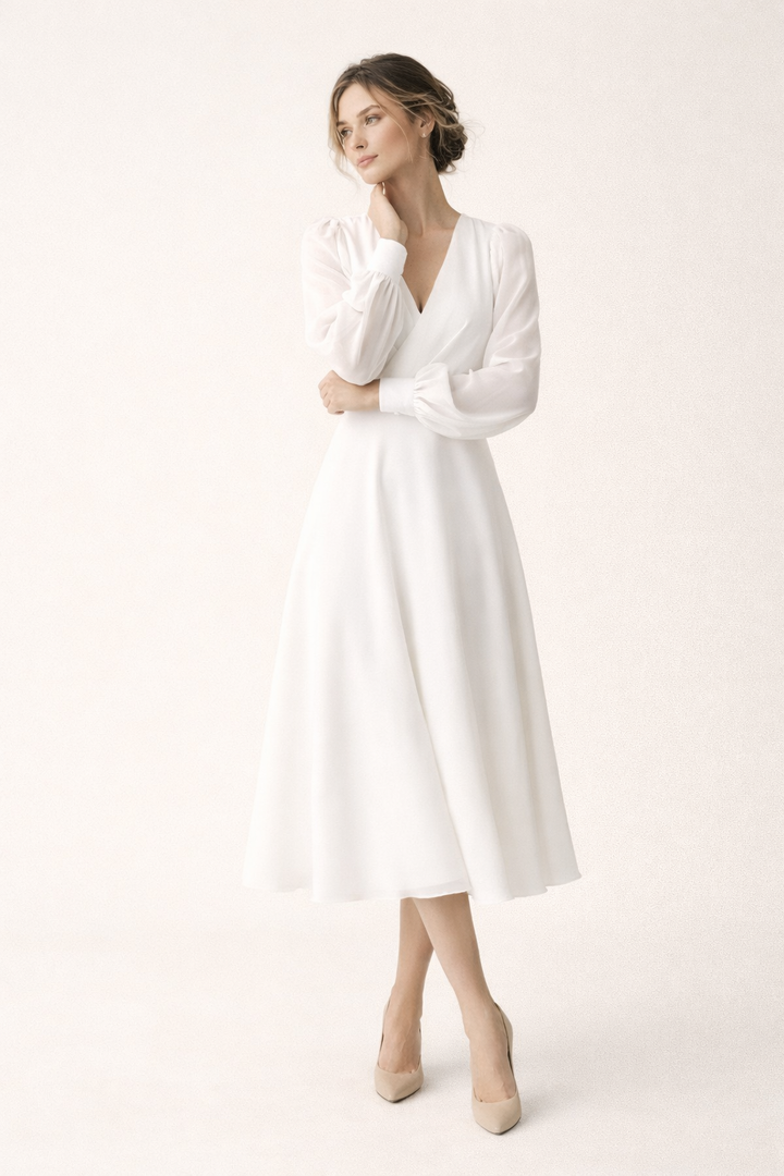 Langes Kleid mit V-Ausschnitt und langen Puffärmeln - Elsa