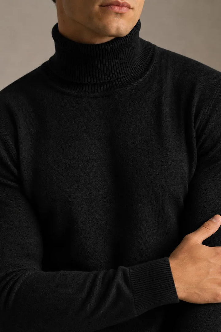 Herrenpullover mit Rollkragen, schmaler Passform, glatter Strick – Caspar
