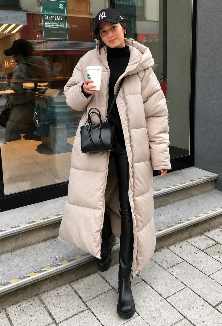 Damen langer Steppmantel mit Kapuze im Oversize-Schnitt für den Winter - Odette