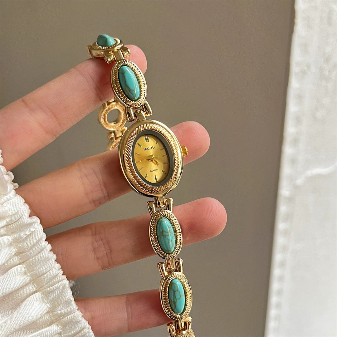 Damenschmuck Armbanduhr mit ovalem Detail - Alviera