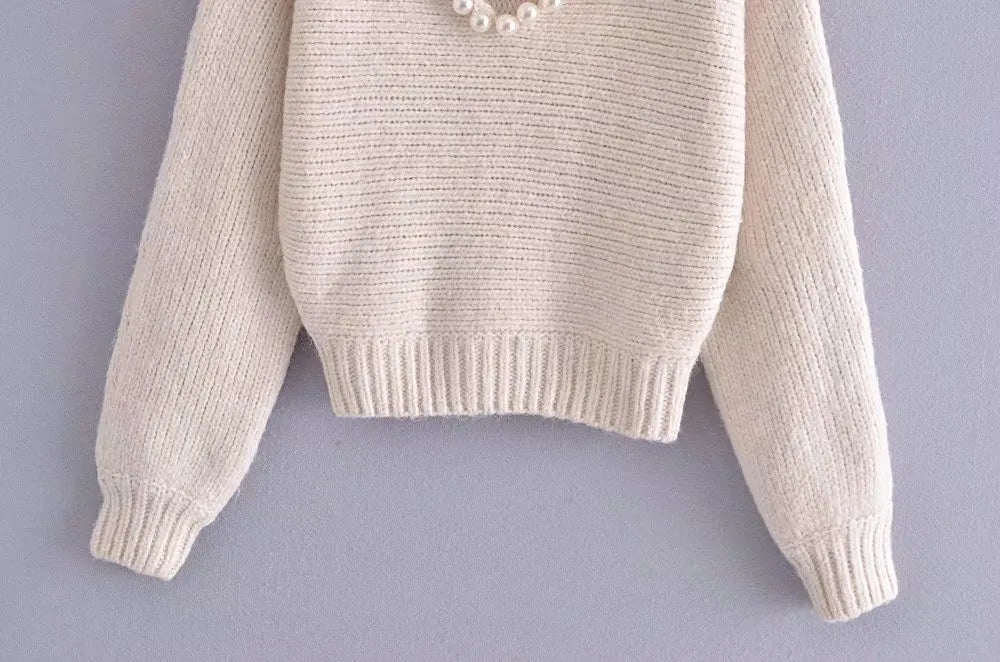 Angèle - Schicker und lässiger Pullover mit falscher Perle