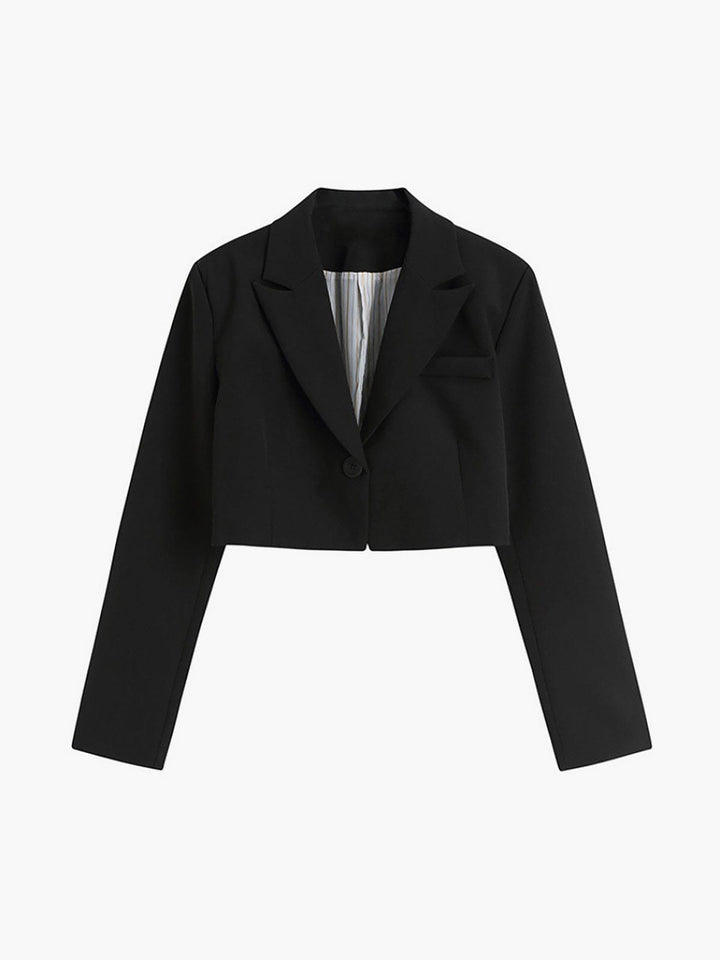 Kurzer Damenblazer im Tailored-Stil – Selina