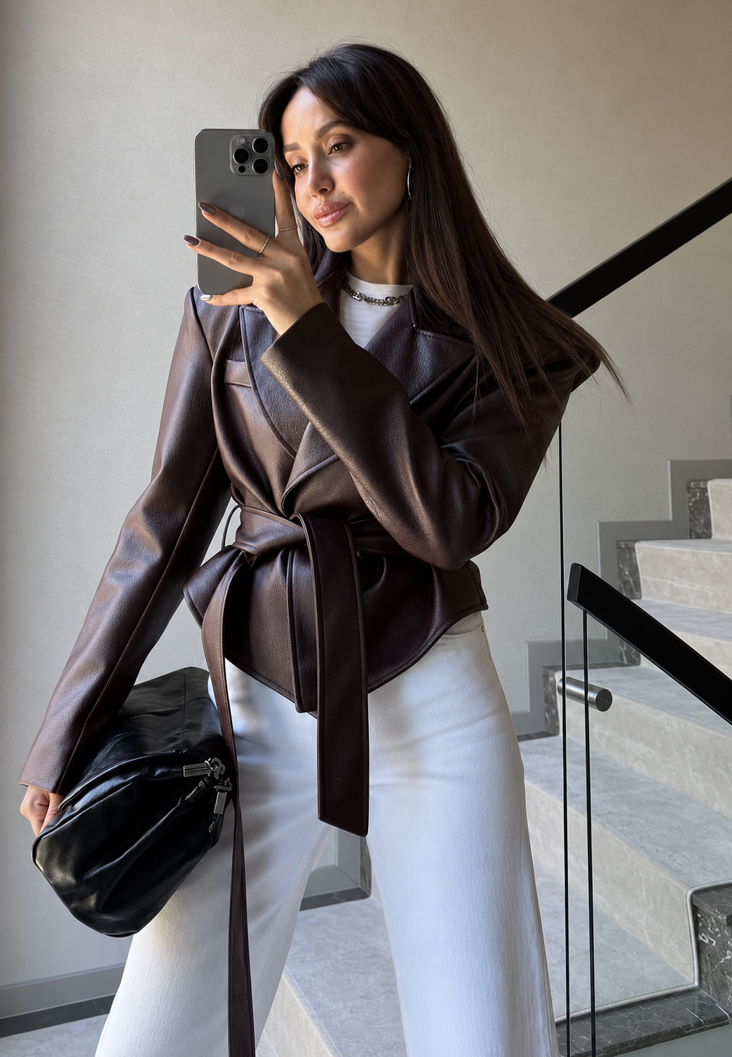 Damenblazer in Lederoptik mit Schleifengürtel – Elowen