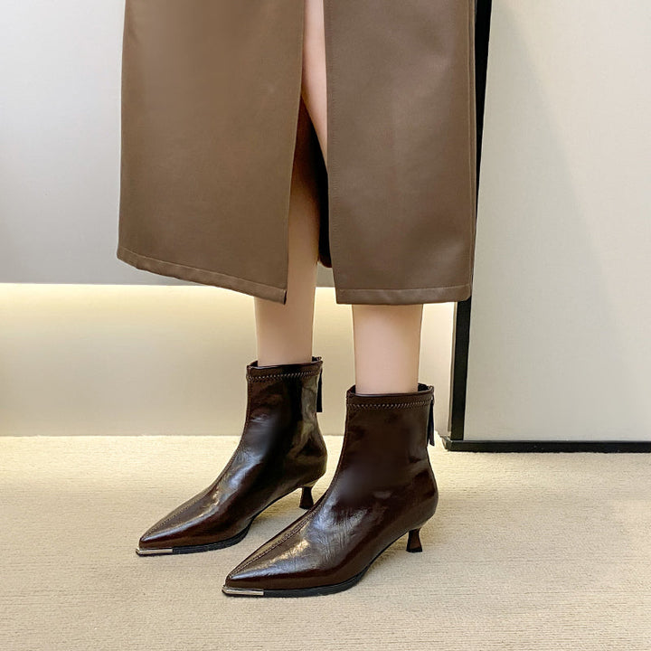 Damenstiefeletten mit spitzer Zehenpartie, schmalem Absatz und Lederoptik – Vera