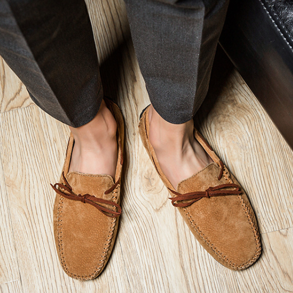 Lässige Herren-Slipper im klassischen Design - Ormrik
