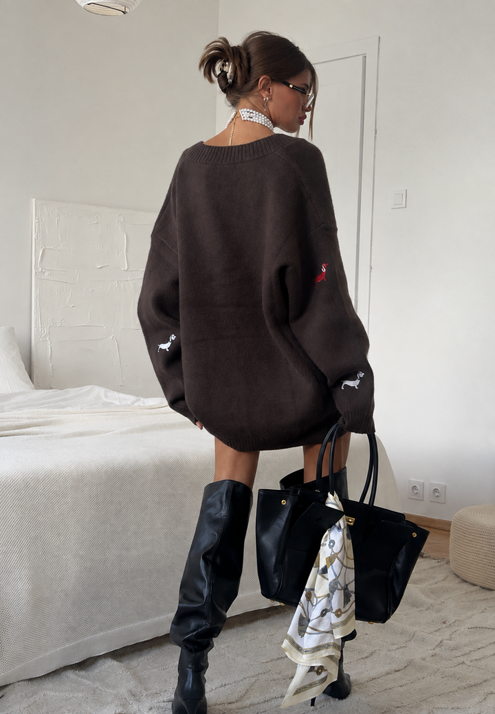 Oversize-Strickjacke für Damen mit V-Ausschnitt, Knöpfen und Dackelmotiven – Marlis