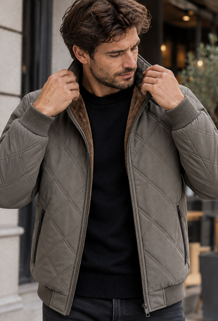 Herren-Steppjacke mit Rauten, Stehkragen und Futter in Felloptik - Valdren