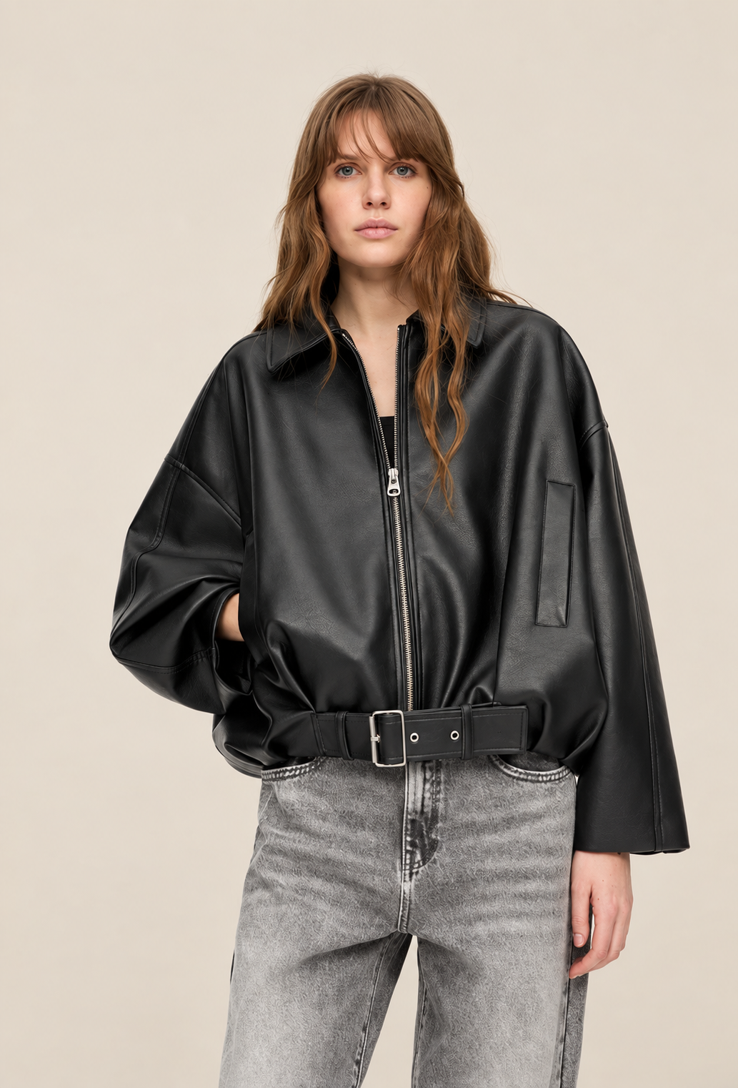 Damen-Jacke in Lederoptik mit Schnallengürtel - Ismérie