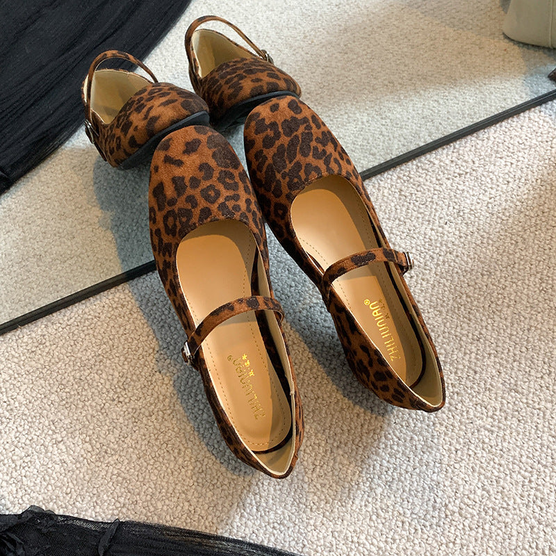 Damen Ballerina Pumps mit Riemen und Schnalle - Tatsuki