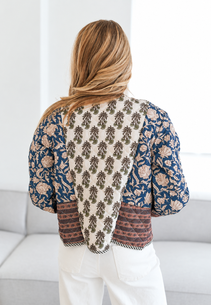 Damen-Steppjacke mit floralem Patchwork-Muster - Karris