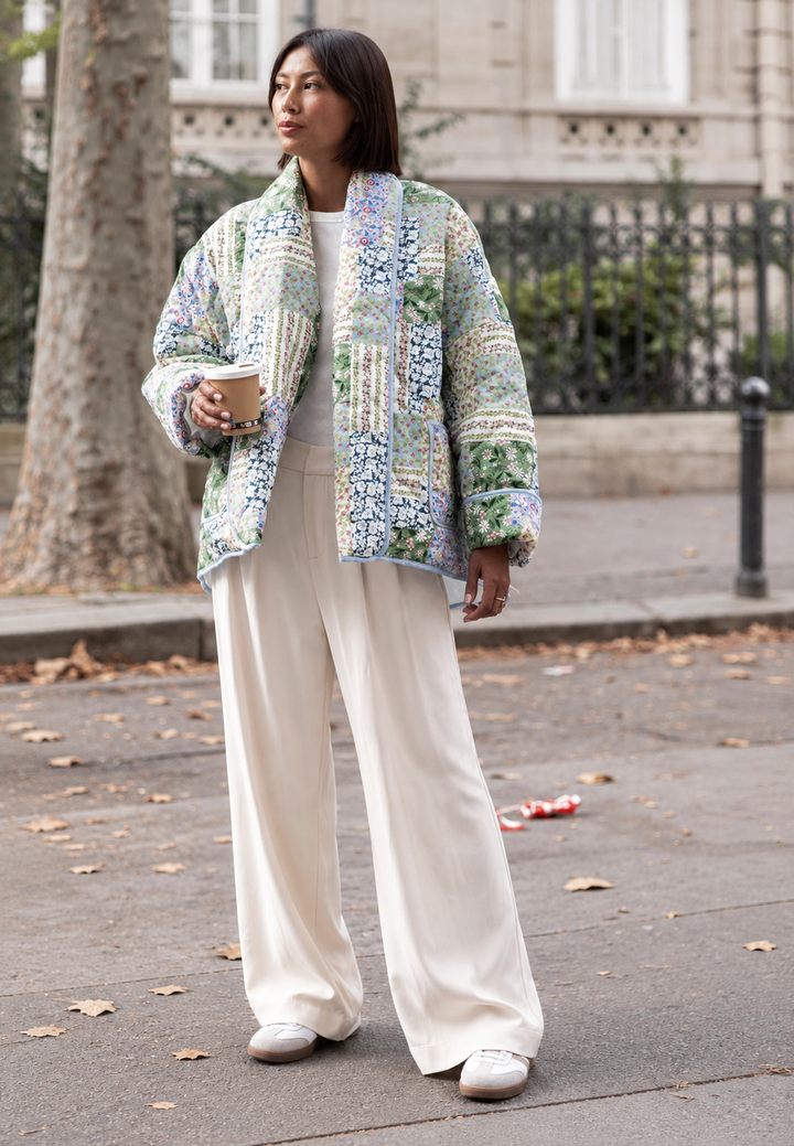 Damen-Steppjacke mit kombinierten Blumenmustern - Marielle