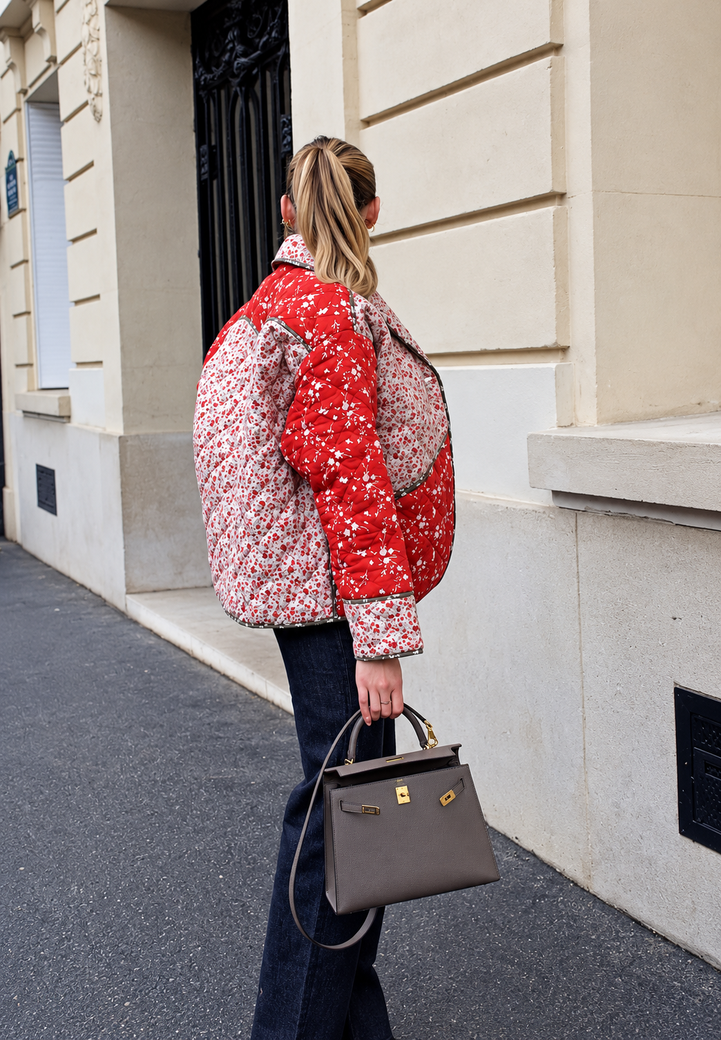Florale Damen-Patchwork-Steppjacke mit Knöpfen - Belemina