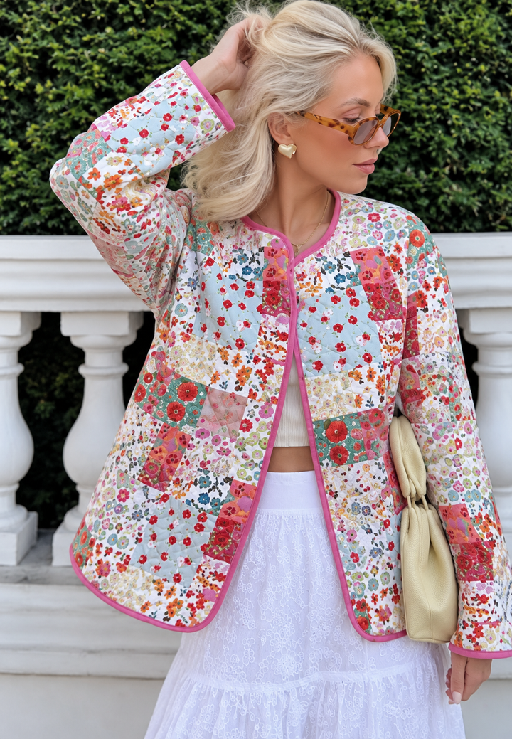 Florale Damen-Patchwork-Steppjacke mit rosa Einfassungen - Sindella