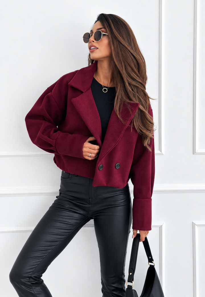 Kurze Damenjacke mit breitem Revers im Oversize-Schnitt – Céliane