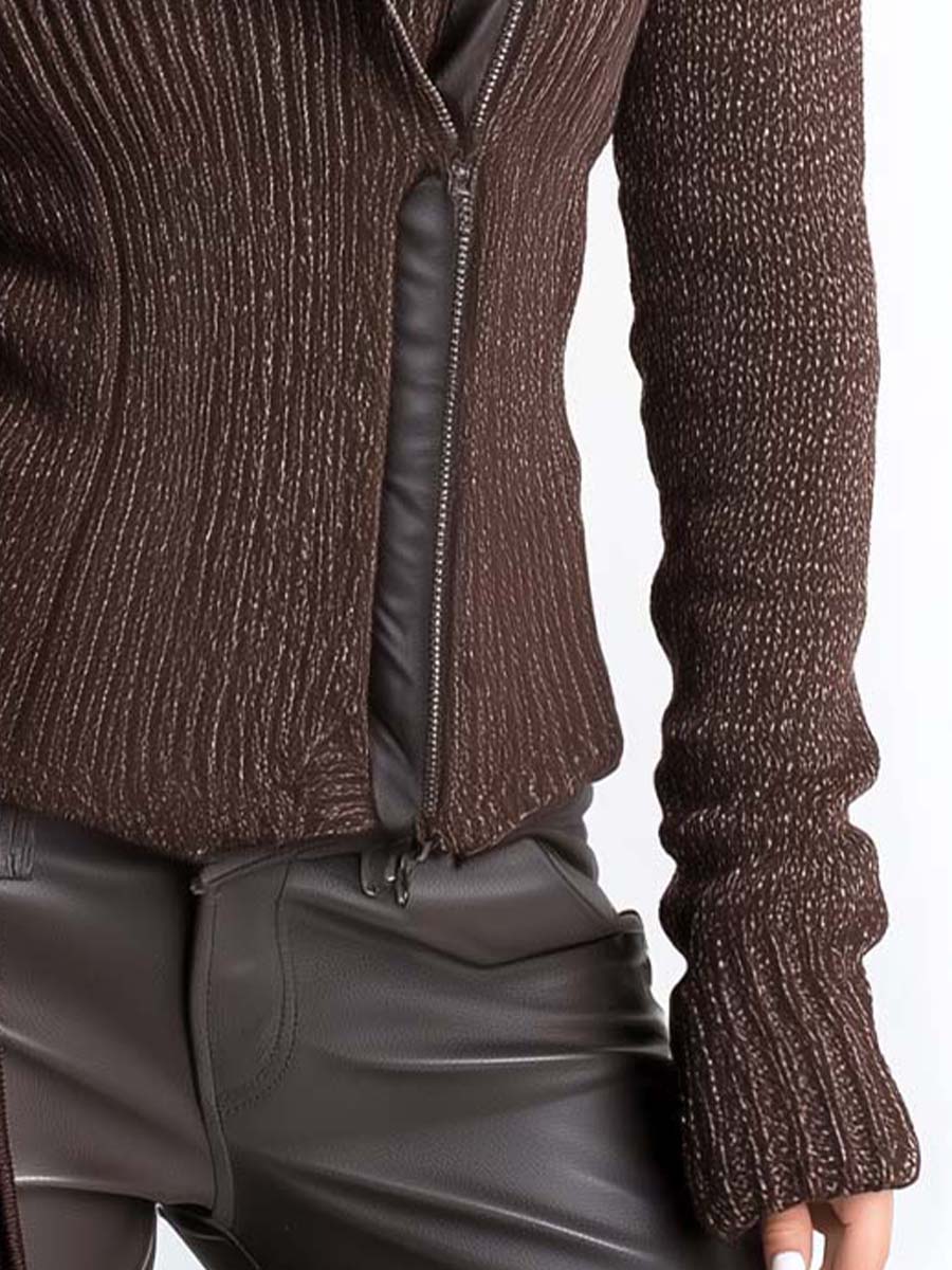 Damen-Strickjacke mit asymmetrischem Reißverschluss und hochgeschlossenem Rippstrickkragen – Eliska